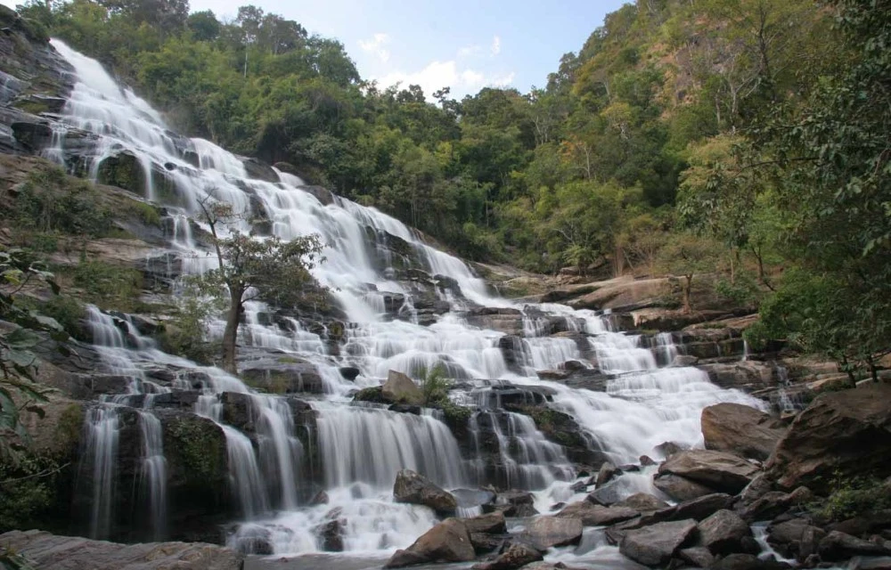 Nahm Khao Sok at Mae Yai Waterfall